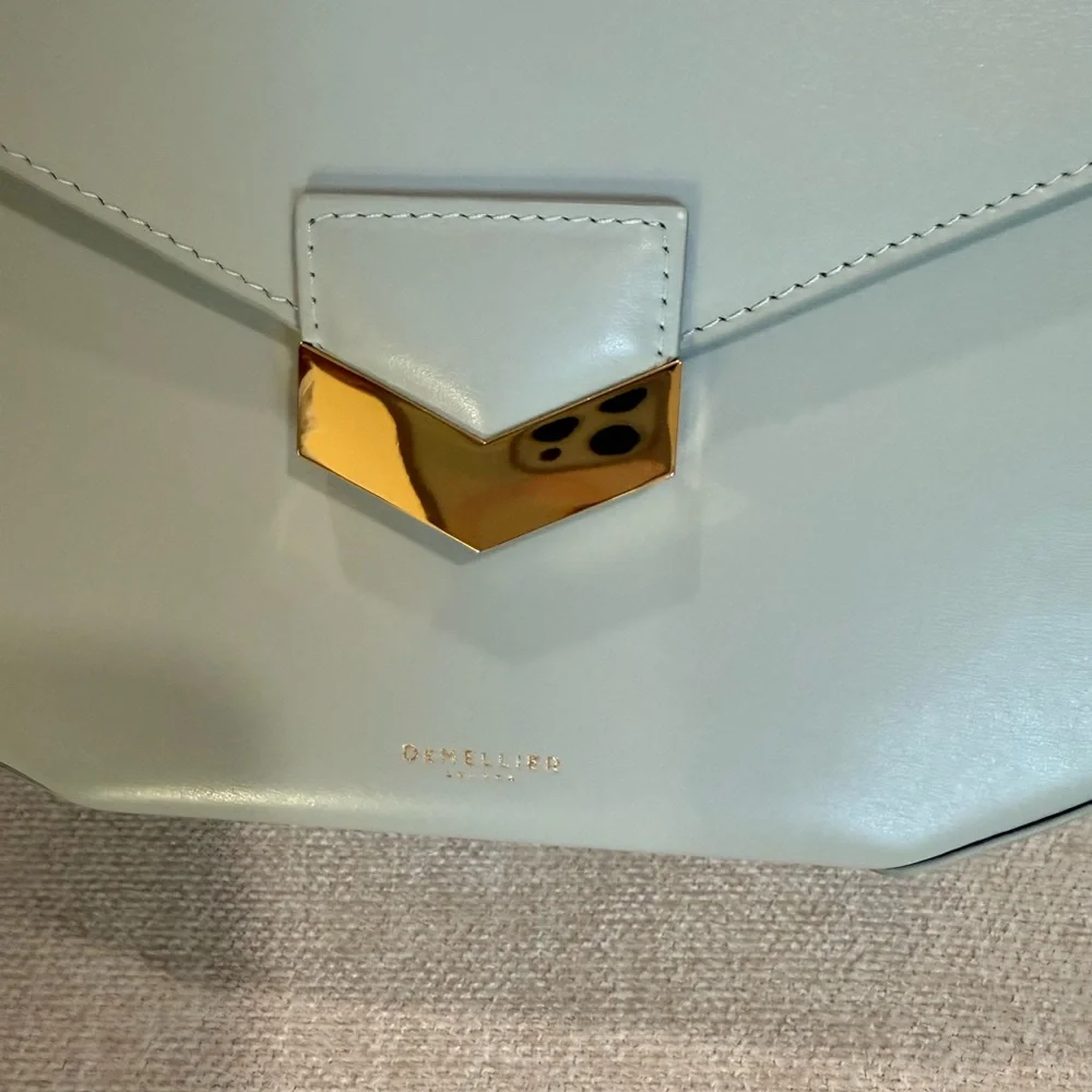 DeMellier The London in Smooth Sage - Picture 5 of 13